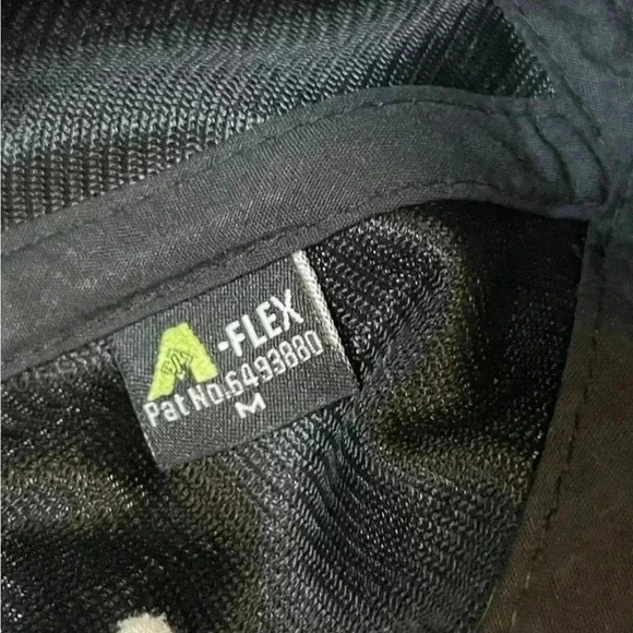 THE GAME PRO STYLE Cincinnati Reds GAMETEK A FLEX  FITTED HAT CAP SIZE M Conrad - Picture 9 of 10